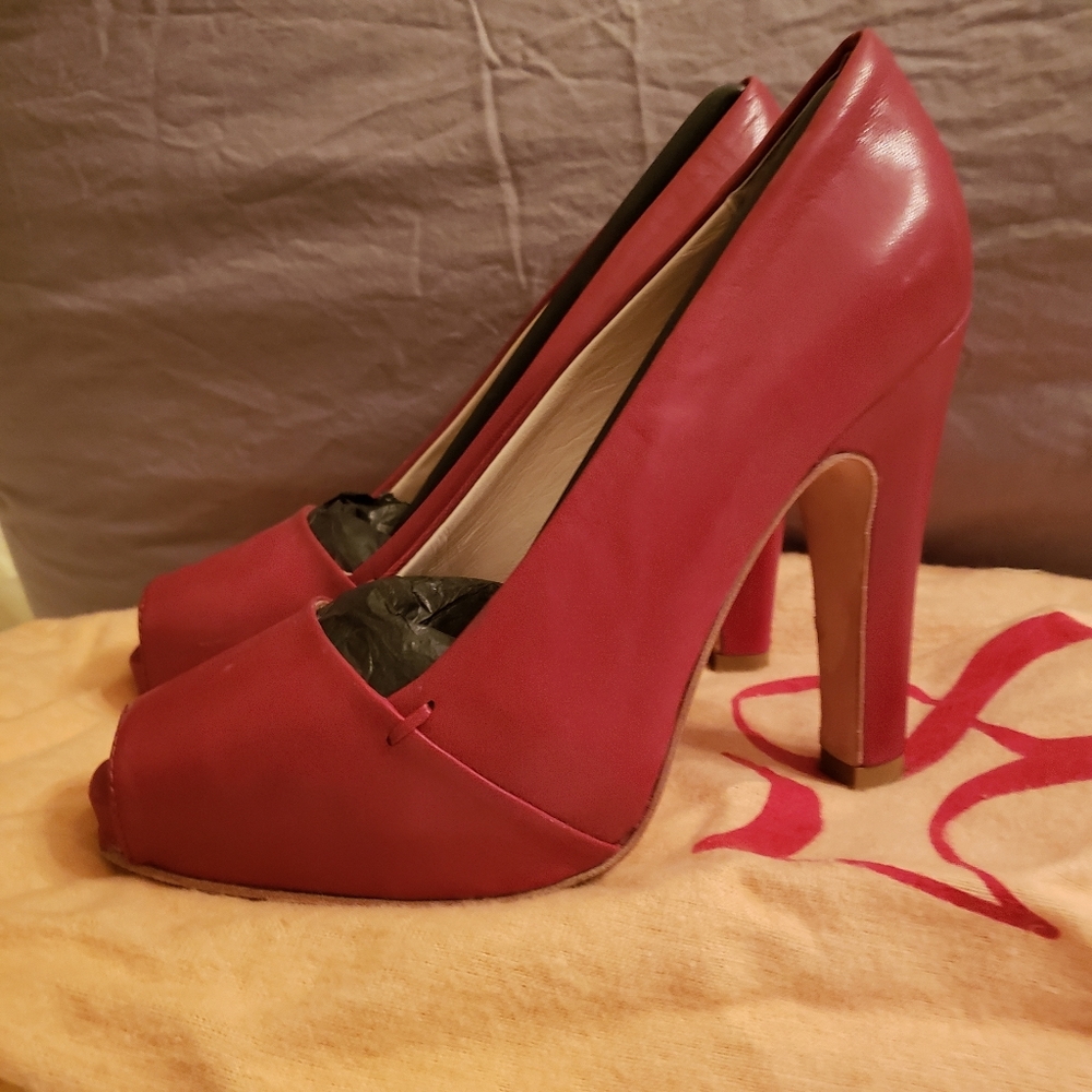 Red  Boutique 58 heels